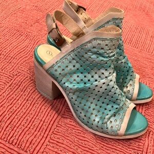 Unity in Diversity turquoise and Cream Heels with Chunky Heel